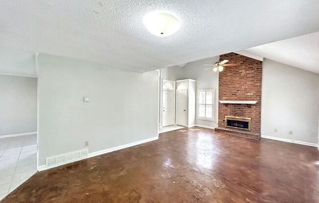 1474 WOOD TRL CIR