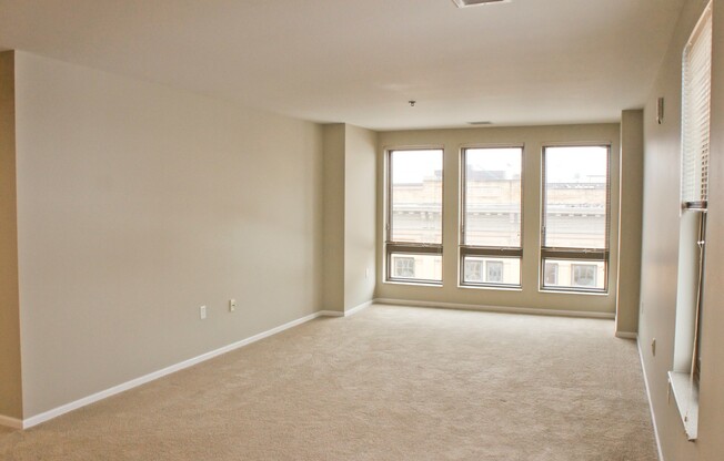 3 beds, 2 baths, 1,257 sqft, $1,475, Unit 523