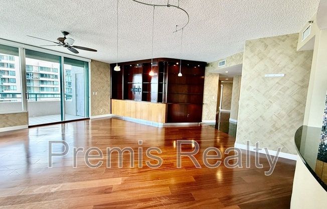 1540 GULF BLVD