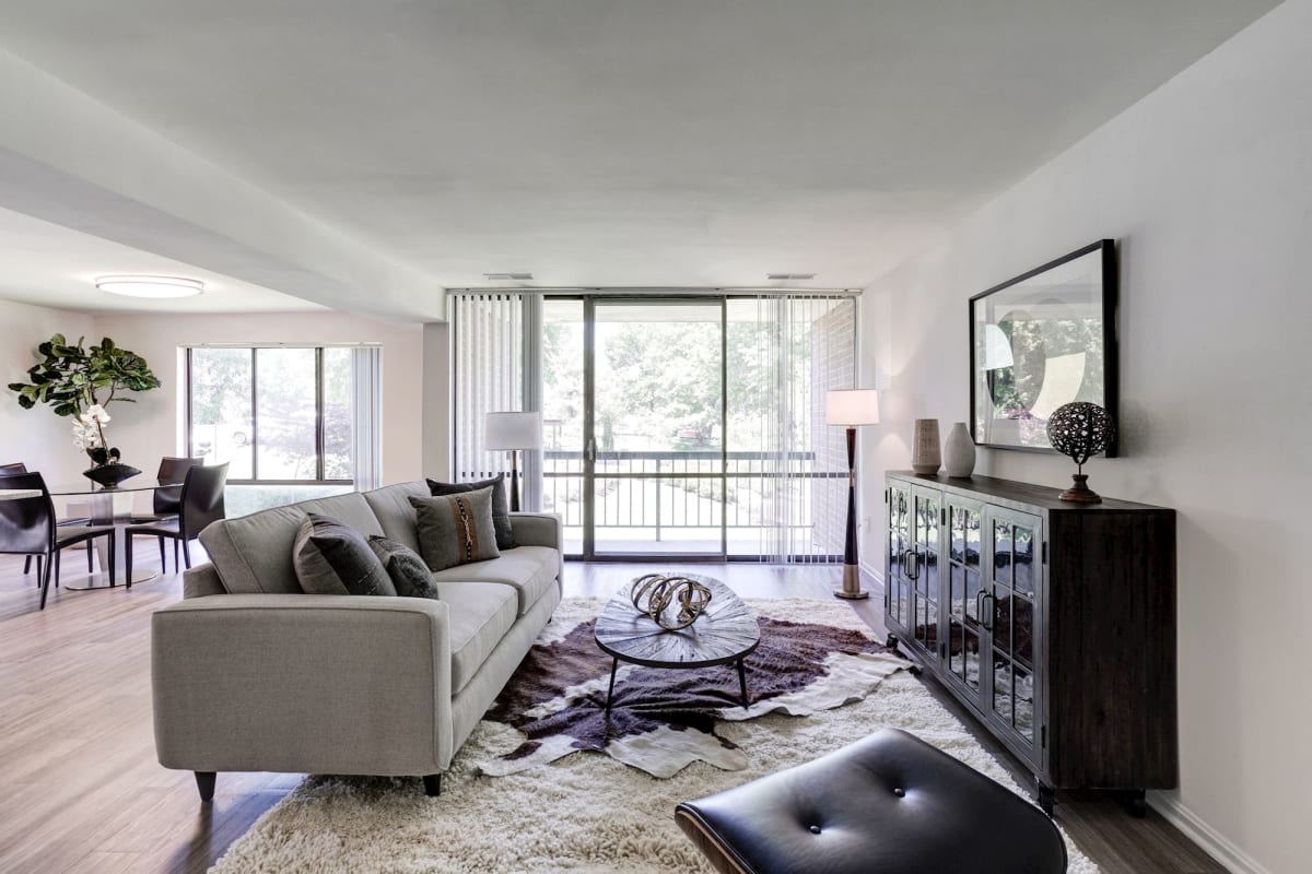 You'll Love Coming Home to Charter Oak Apartments
