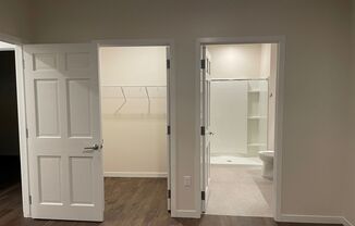 2 beds, 2 baths, 1,160 sqft, $1,650, Unit 107