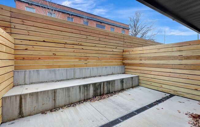 1 bed, 1 bath, 692 sqft, $1,740, Unit 108