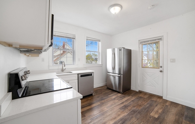 276 FAYETTE ST