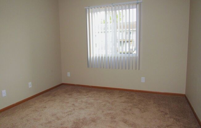 2 beds, 1 bath, 950 sqft, $936, Unit 1617