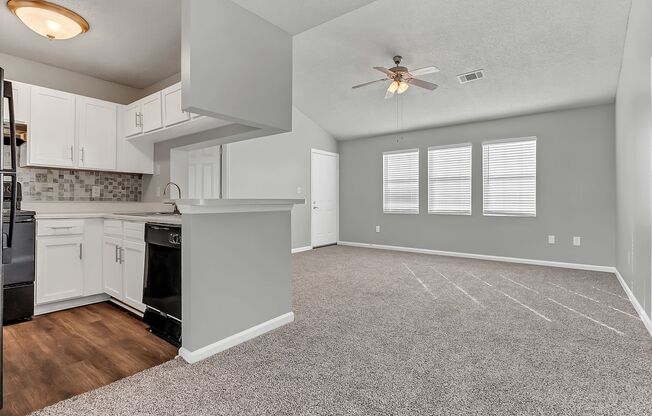 3 beds, 2 baths, 1,170 sqft, $1,205, Unit 601