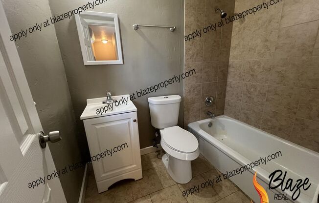 2 beds, 1 bath, 850 sqft, $850, Unit NP-704-B