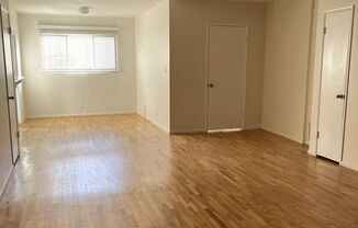 1 bed, 1 bath, $2,295, Unit 11