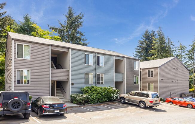 1 bed, 1 bath, 600 sqft, $1,745, Unit 300
