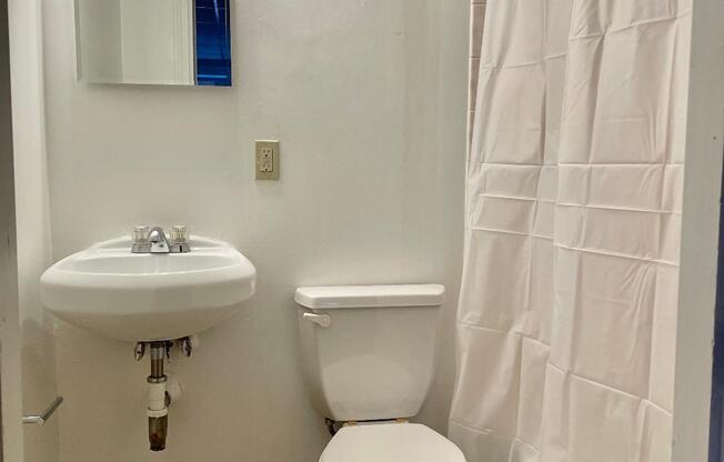 Studio, 1 bath, $2,195, Unit 13