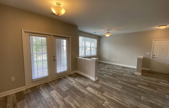 2 beds, 2 baths, 1,160 sqft, $1,899, Unit 40-202