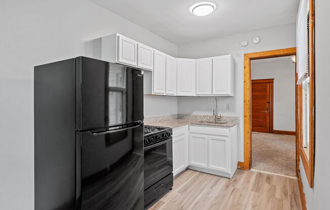 1 bed, 1 bath, 570 sqft, $1,050, Unit 2339R 1R