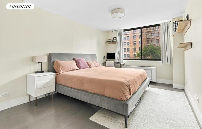 2 beds, 2 baths, 950 sqft, $8,000, Unit 5K