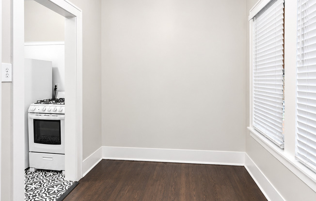1 bed, 1 bath, $1,095, Unit B2618