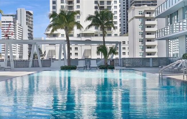 2 beds, 2 baths, $4,400, Unit # 3220 N