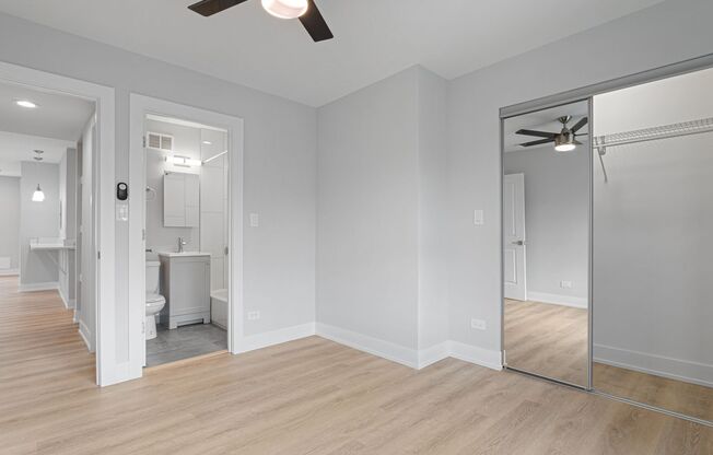 3 beds, 1.5 baths, 881 sqft, $2,600, Unit 1303-4W