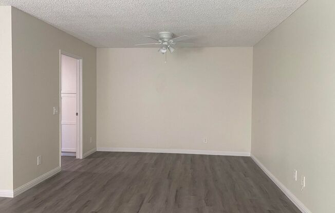 2 beds, 1 bath, 925 sqft, $2,425