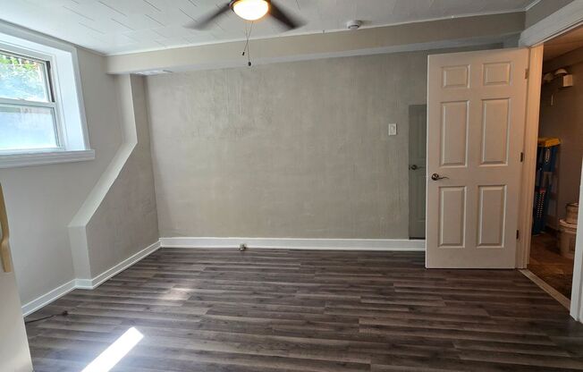 1000 N. Oakley Blvd.