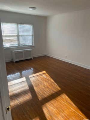 2 beds, 1 bath, 850 sqft, $2,600, Unit 2