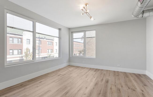 2 beds, 1 bath, 664 sqft, $2,300, Unit 210