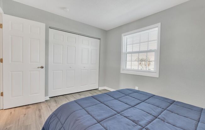 2 beds, 1 bath, $2,100
