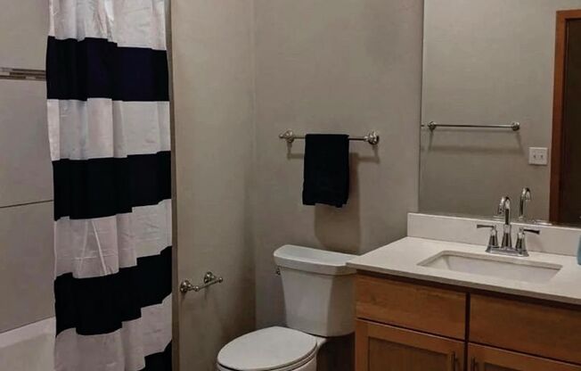 1 bed, 1 bath, 650 sqft, $1,695, Unit 7710-406