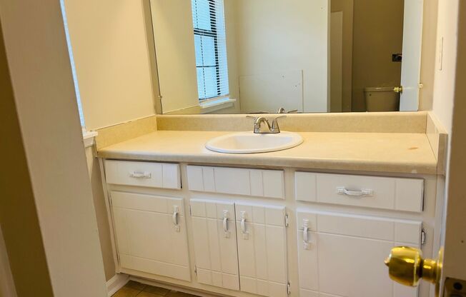 2 beds, 1.5 baths, 1,235 sqft, $1,395, Unit D