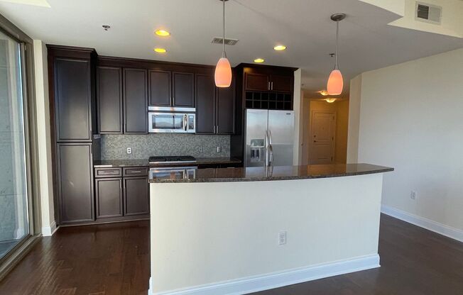 2 beds, 2.5 baths, $3,395