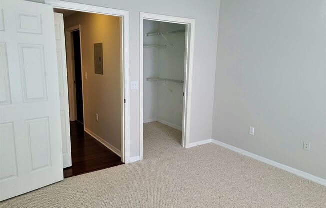 2 beds, 2 baths, $2,750, Unit APARTMENT 1337