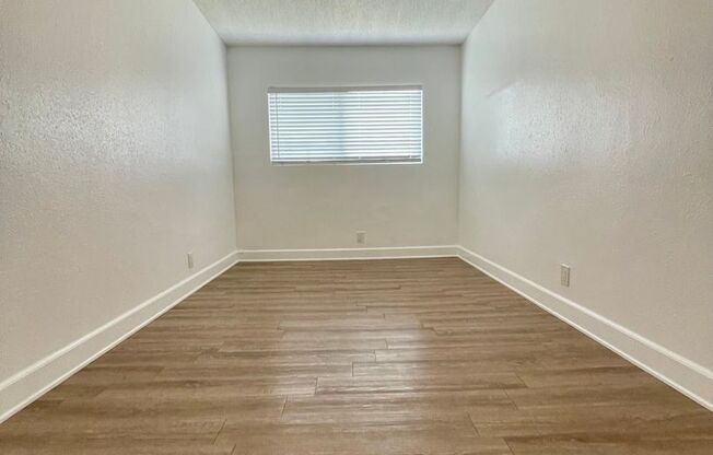 2 beds, 1 bath, , $2,295