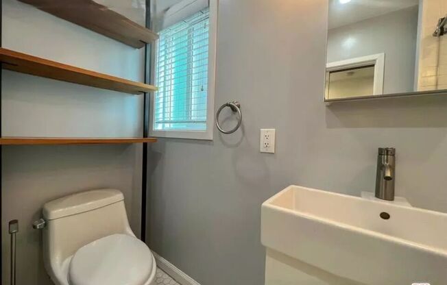 1 bed, 1 bath, 589 sqft, $2,595, Unit 1