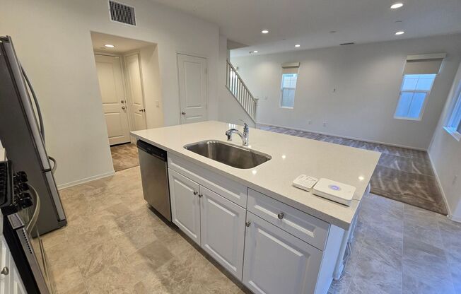 3BR / 2.5BA Dream home in the heart of El Cajon!