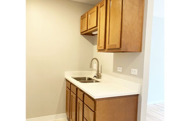 Studio, 1 bath, 425 sqft, $795, Unit 3060-401