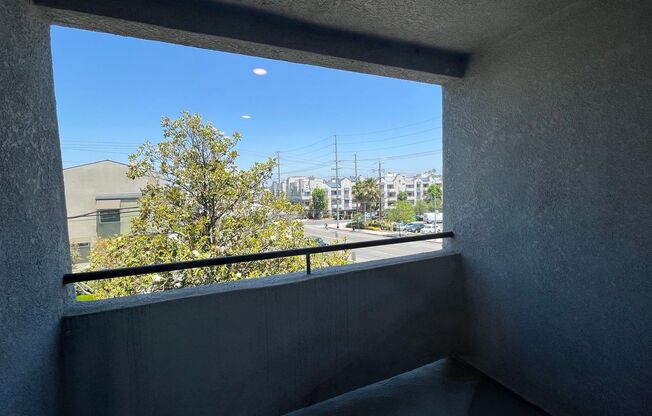1 bed, 1 bath, 550 sqft, $1,798, Unit 207