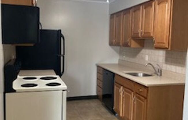 1 bed, 1 bath, 780 sqft, $1,350, Unit Unit 501