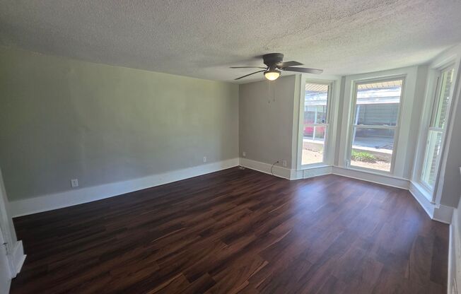 1241 Johnson Ave Unit B