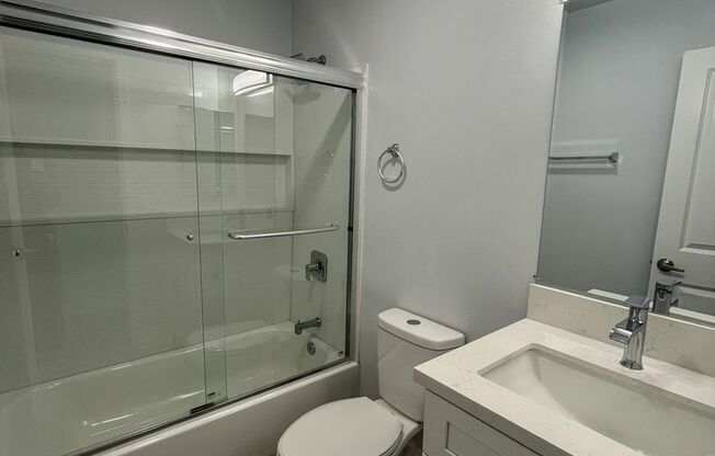 1 bed, 1 bath, 610 sqft, $1,995, Unit C-82