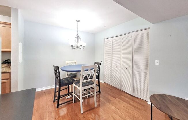 2 beds, 2 baths, $1,600, Unit Unit #802