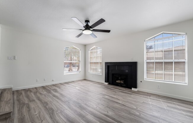 2824 DAWN XING DR