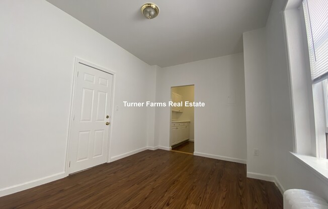 31 Temple St.