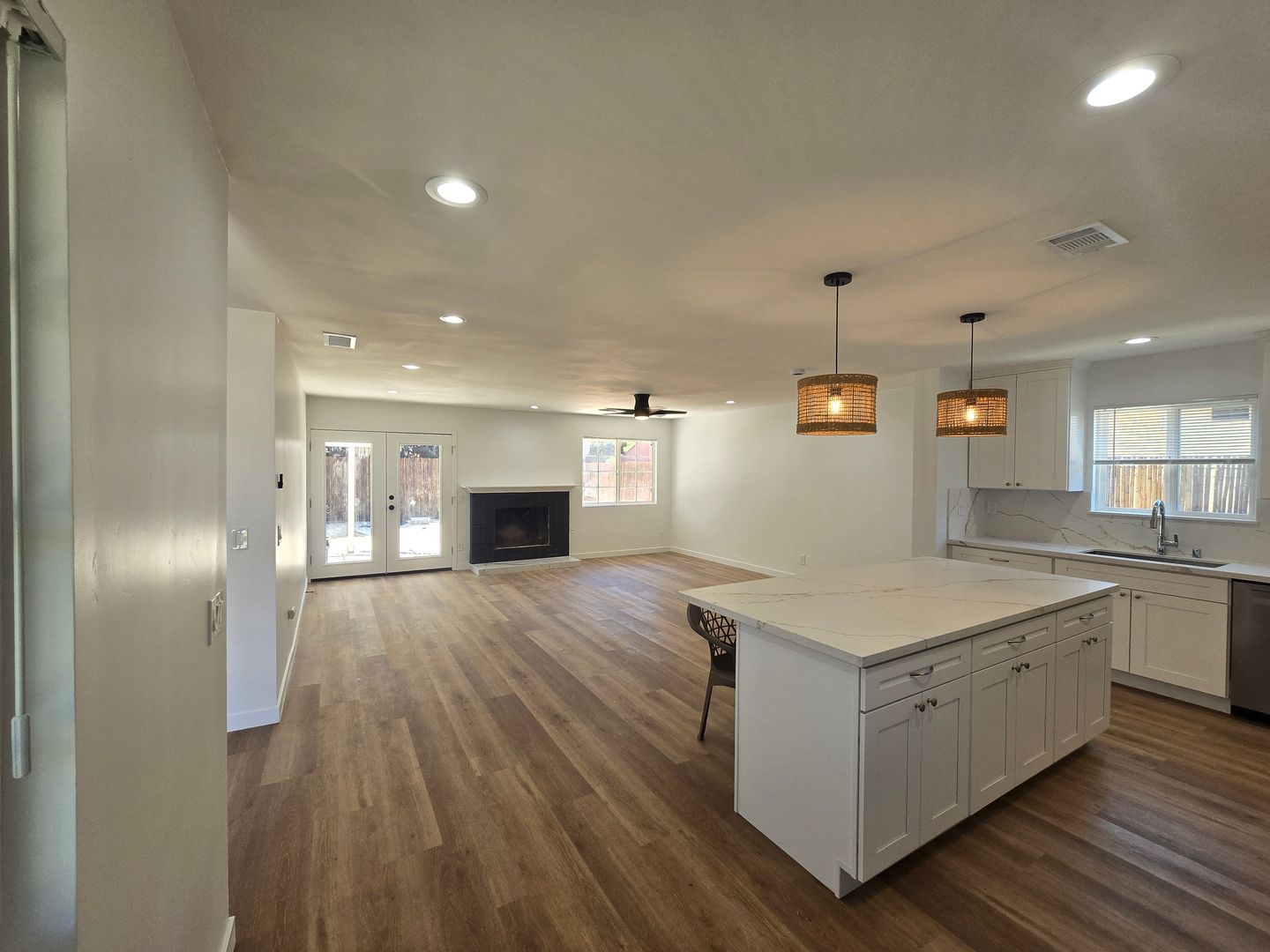 Freshly Remodeled & Full of Charm on Banbury