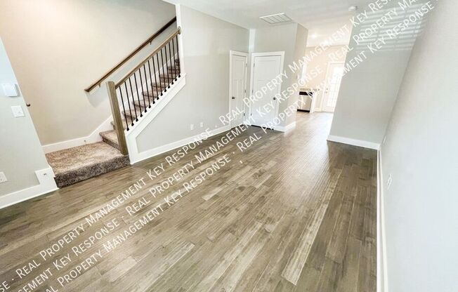 2520 HANFORD AVE