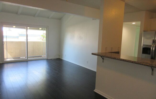 Duggan Property Management, Inc presents, Granada Hills Condo on Woodley.
