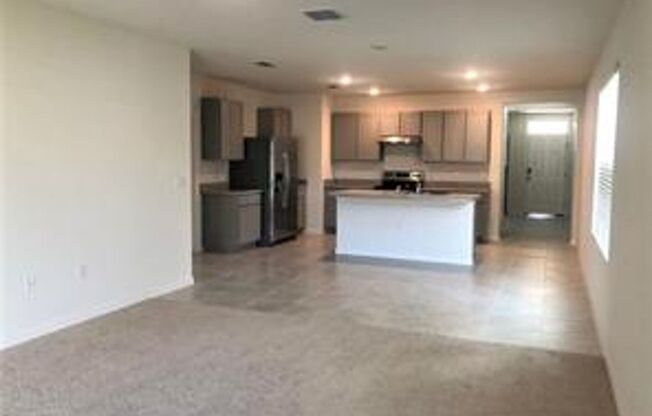 Almost New Courtland Park 3 Bedroom / 2 Bath Deltona Home Available in March!