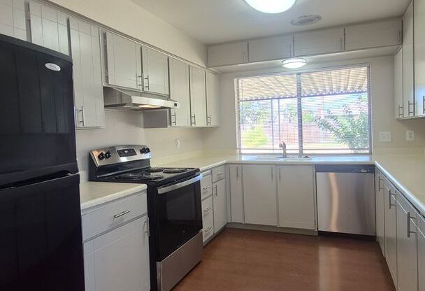Spacious 3BD 2BA Home, 2-Car Garage, Huge Backyard, Washer/Dryer Hook-Ups