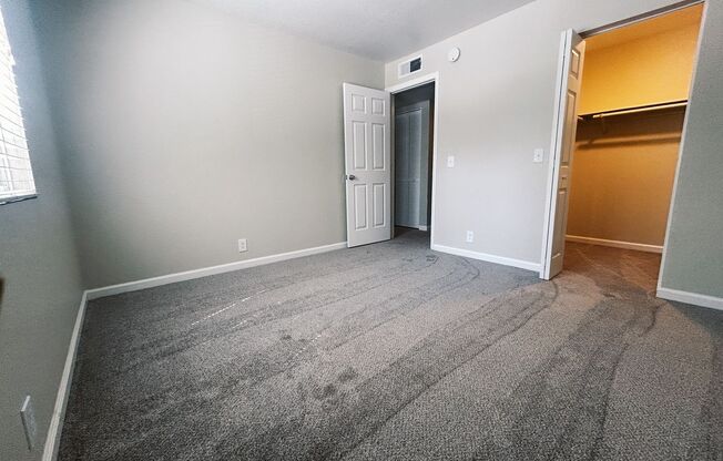 2 beds, 1 bath, 861 sqft, $1,695, Unit 140