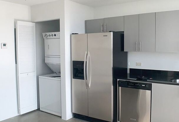 1 bed, 2 baths, 939 sqft, $3,850, Unit Unit 609