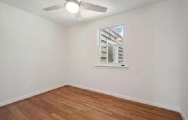 3 beds, 2.5 baths, $3,550