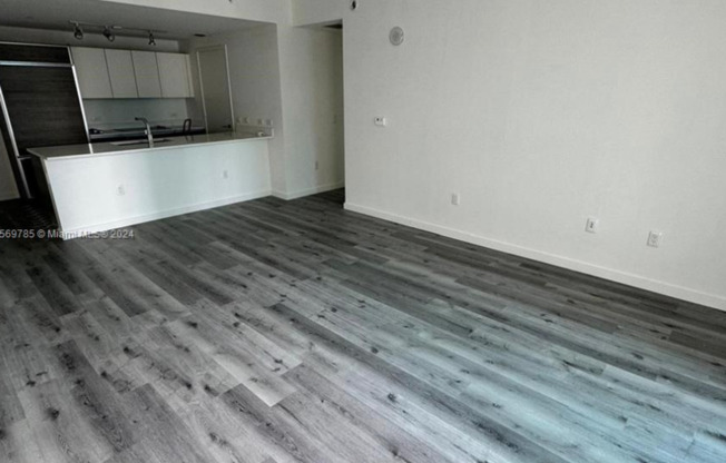 1 bed, 1 bath, $3,450, Unit #2409