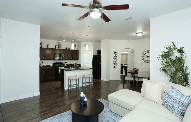 APARTMENTS IN ALAMO RANCH