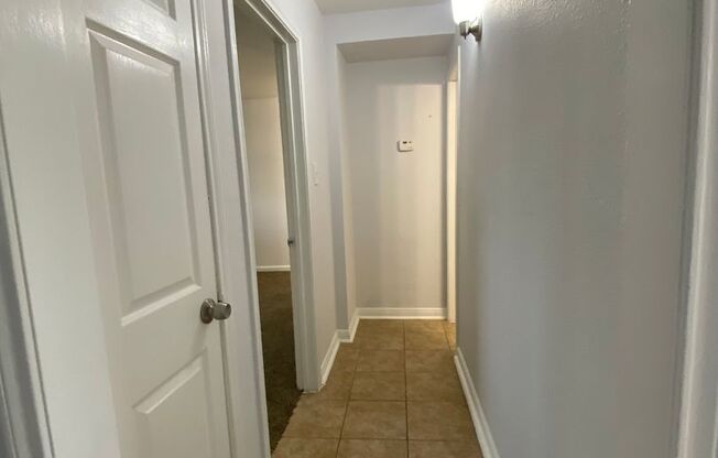 1 bed, 1 bath, 702 sqft, $825, Unit 104- Building 1